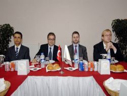 Avrupalı Diplomatlar Ceyhan Deniz Terminali'nde İncelemelerde Bulundu