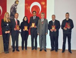 Vali İmga: Dünya'da Artan Gıda Fiyatları Nedeniyle Aç İnsan Sayısı 1 Milyara Ulaştı