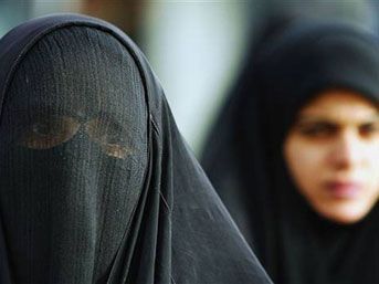 TÜRKİYE, ŞERİATLA YÖNETİLEN ÜLKELER SINIFINA SOKULDU!