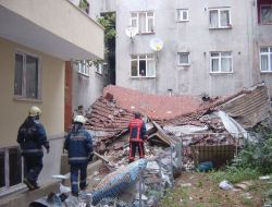 Gecekondu Yıkımında Belediye İşçisi Göçük Altında Kaldı