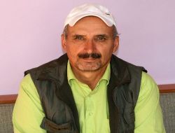 Seda Sayan'ın İsmini Duyan Vatandaş Dolandırıcının Avı Oldu