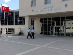 Osmaniye'de Mevzuata Uygun Olmayan Araç Yazılarına Ceza Yazılacak