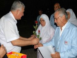 Silifkeli Hacı Adayları Dualarla Uğurlandı