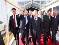 Bakan Akdağ: Türkiye İlaç Sektöründe Dünyanın En Son Teknolojisini Kullanıyor