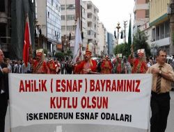 Ahilik Kutlamalarına Katılan Mehter Takımı Büyük İlgi Gördü
