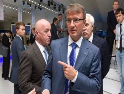 Sberbank Başkanı Gref: "yıl Sonunda Dolar 30,30-30,50 Ruble Aralığında Olur"