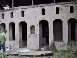 Vali Lekesiz: Antakya'nın Mimari Özellikleri Kimliğimizdir