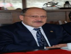 Milletvekili Kurt: Borçlarını Ödeyemen Başkan, Sağlık Kompleksi İçin Araziyi Nasıl Bulacak?