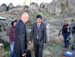 Konya Valisi Doğan, 'Tek Türkiye' Dizisinin Setini Ziyaret Etti!