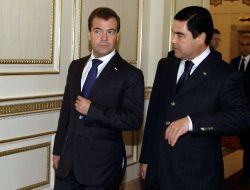 Medvedev'in Gözü Türkmen Gazında