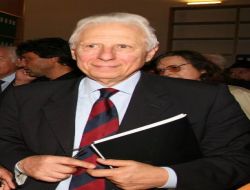 Uluslararası Üniversiteler Birliği Başkan Yardımcısı: Üniversiteye Herkes Nasıl İstiyorsa Öyle Gidebilir