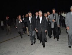 Sınırdaki Yığılmaları Şoför Kılığına Giren Özel Görevliler Çözecek