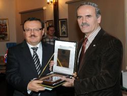 Abd Ve Malezya'dan Gelen Bilim Adamları 2 Gün Boyunca Fatih'in Hocasını Anlattı