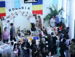 Türk Okulunun Fuarında, 40 Ülkenin Kültür Ve Mutfak Zenginlikleri Sergilendi