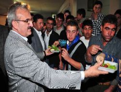 Vali Karaloğlu, Van-asya İpekyolu Fuarı'nı Ziyaret Eti