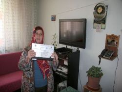 Voltaj Aniden Yükseldi, Mahallelinin Elektronik Cihazları Yandı