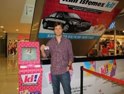 Ertuğrul Sağlam'a Yoğun İlgi