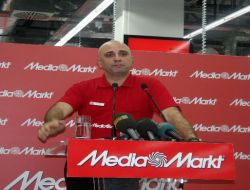 Tüketiciler Tepki Gösterdi; Media Markt 'Ben Aptal Değilim' Sloganını Rafa Kaldırdı