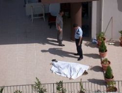 İnternette Kumar İntihara Sürükledi!
