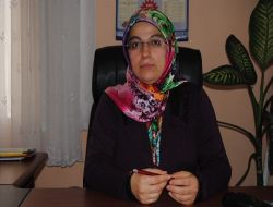 Aile İrşat Ve Rehberlik Bürosu Ekibi Hastaneleri Ziyaret Ederek Hastalara Moral Veriyor
