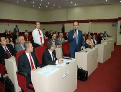 İzmir'de 24 İlçenin Çöp Konteynır Alımı Bürokratların İhmaline Takılmış
