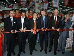 Sağanak Yağmur Altında Teknolojik Ürün Alma Savaşı