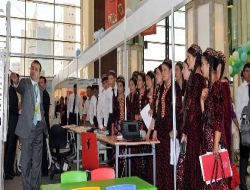 Aşkabat Uluslararası Eğitim Fuarında Türk Firmaları Büyük İlgi Gördü