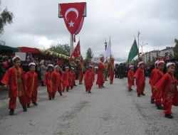 Eskişehir'de Cumhuriyet Bayramı Törenlerle Kutlandı