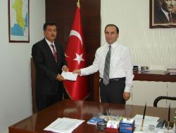 Kumluca'da Eğitimciler Pakistan İçin 4 Günde 22 Bin Lira Topladı