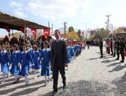 Doğubayazıt Kaymakamı, Ahmed-i Hani'nin Sözleriyle Kardeşlik Mesajı Verdi