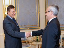 Ukrayna Cumhurbaşkanı Yanukoviç, Wan Başkanı Christoph Riess İle Görüştü!