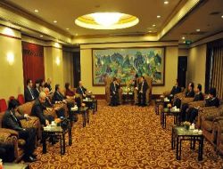 Davutoğlu: İpek Yolu'nu Demir Yolları İle Canlandıracağız!!