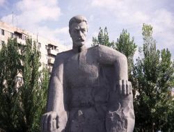 Rusya'da Türk Katili Ermeni General Andranik'in Anıtı Açılıyor!.