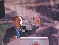 Cumhuriyet Tarihinde Bir İlk