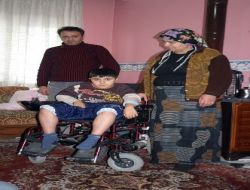 Devlet, 2 Bin 800 Özürlüye Kendi Evinde Bakıyor