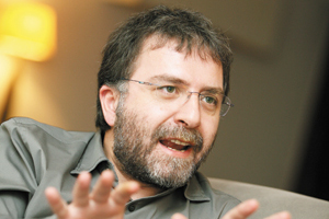 Ahmet Hakan'dan rest!