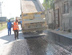 Yüreğir Belediye Başkanı Çelikcan: Karayolları Standardında Yol Yapıyoruz