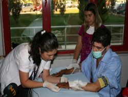 Çift Kol Nakli Yapılan Hasta, Parmaklarını Oynatmaya Başladı