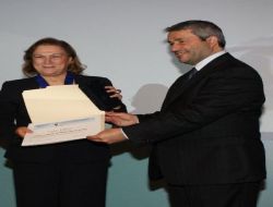 Güler Sabancı'ya Dünya Verimlilik Ödülü