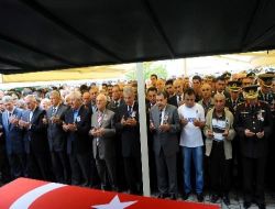 Şehit Astsubay Göz Yaşlarıyla Uğurlandı