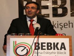 Bakan Yılmaz: "Enerjimizi İç Çekişmelerle Harcamayalım"
