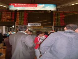 İstanbul'da Etkisini Gösteren Sis Hava Ulaşımını Da Olumsuz Etkiledi