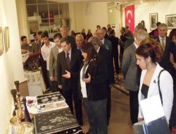 Geleneksel El Sanatları Ve Türk Süsleme Sanatları Sergisi Adana'da Açıldı