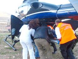 Uçurumdan Yuvarlanan Kepçenin Operatörü Hava Ambulansla Hastaneye Kaldırıldı