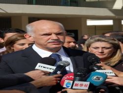 Yunanistan'da Yerel Seçimler, Papandreu Hükümetinin Geleceğini Belirleyecek!