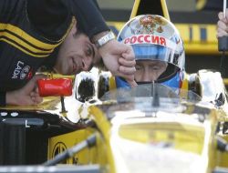 Putin, Formula 1 Aracı İle 240 Bastı!.