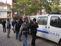 Ilgın'da Esrar Operasyonu: 3 Kişi Tutuklandı!