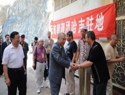 Çinli Hacı Adayı Kafilesi Mekke'de..