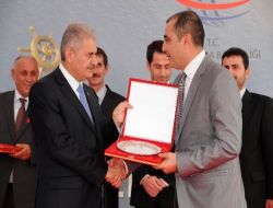 Aslan Sivri Römorkörü, Denize Römorkör İndirdi