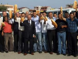 Minibüs Şoförlerinden Ekmekli Eylem